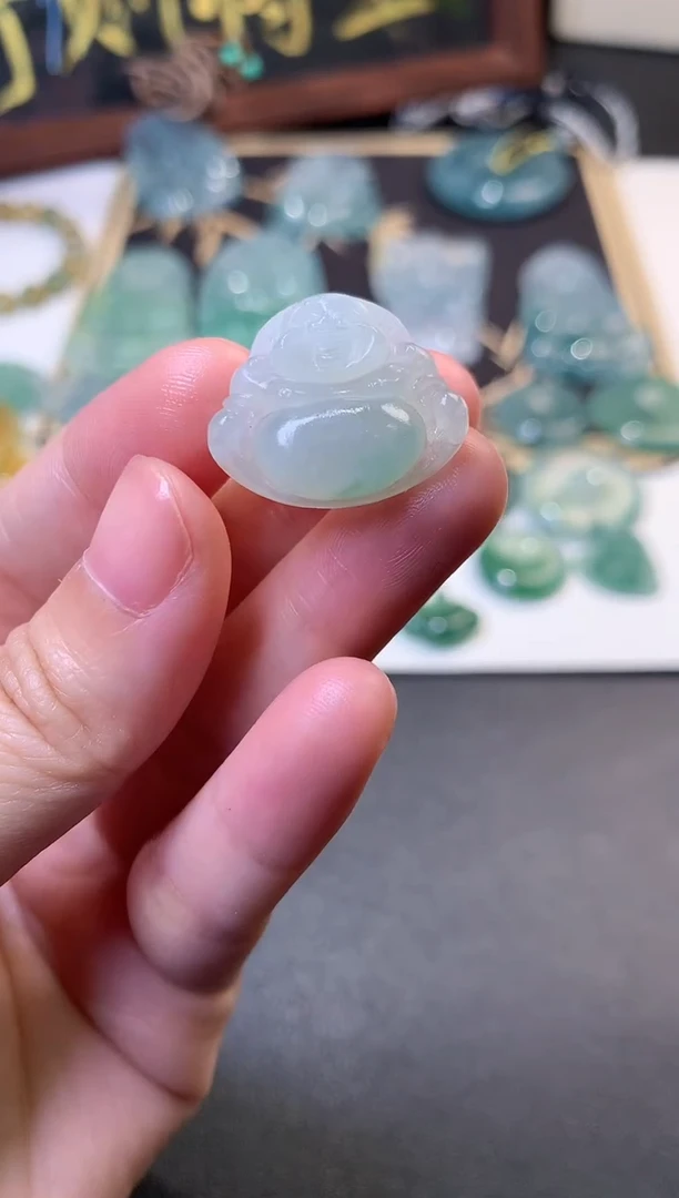 未镶嵌定制翡翠毛货