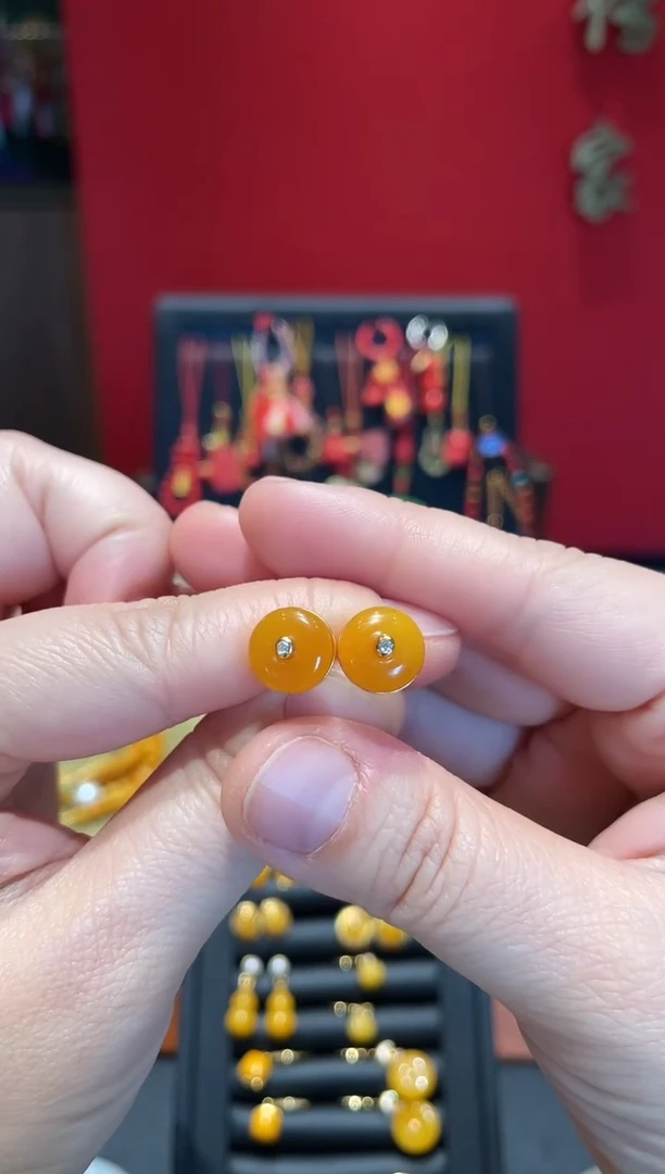 蜜蜡颈饰银S925镀金镶嵌耳钉