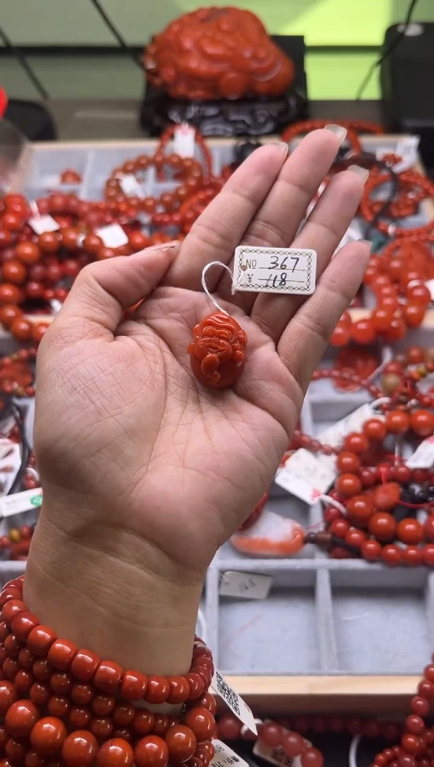 【闪购商品】南红玛瑙珠宝奇石未镶嵌367