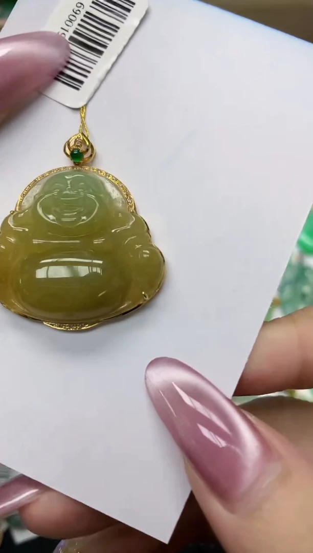 翡翠18K金镶嵌颈饰1111111111