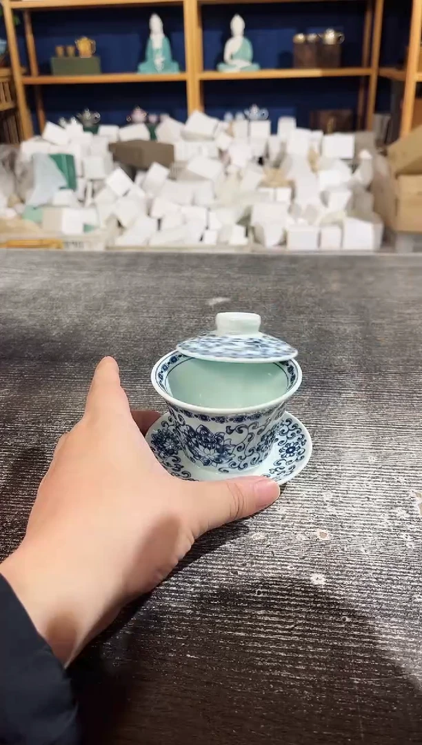 【闪购商品】其他卓玉堂青花缠枝莲悬停盖碗