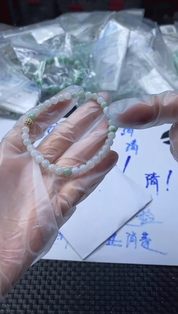 未镶嵌定制翡翠天然缅甸A货翡翠，拍一发一
