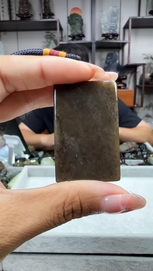 和田玉未镶嵌把件1