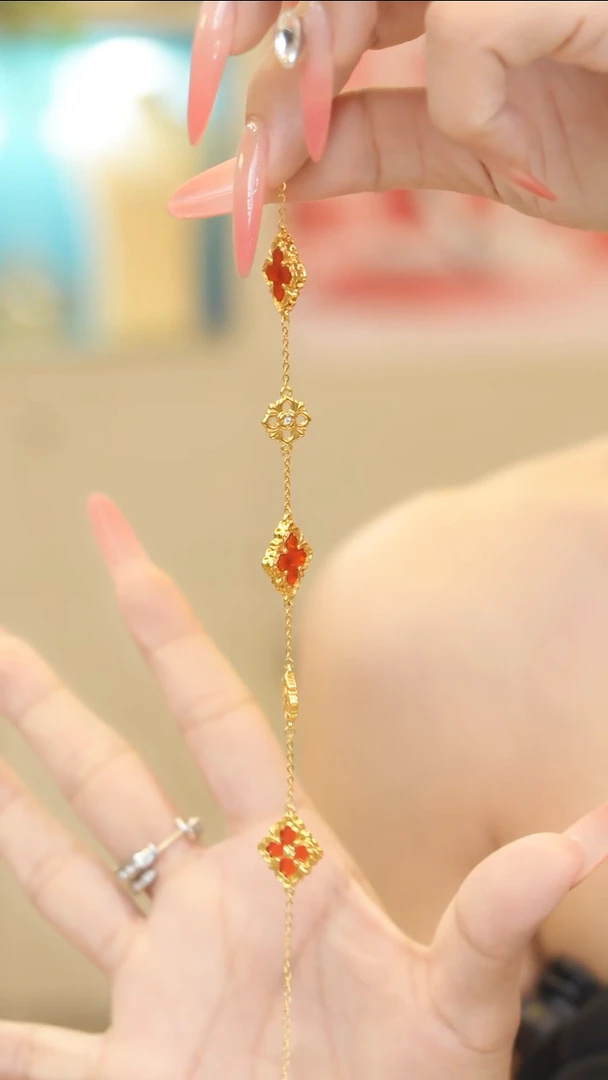 玛瑙/玉髓手链18K金镶嵌布奇