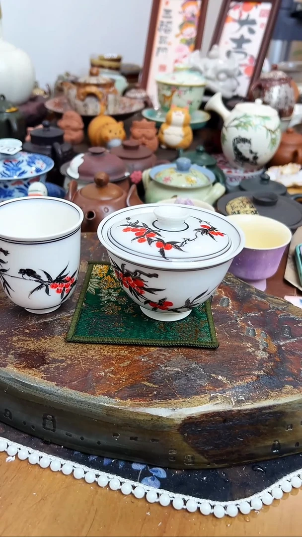 【 茶瓷物语】荔枝盖碗配杯子