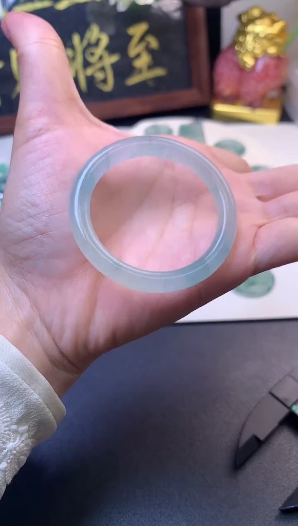 未镶嵌定制翡翠毛货