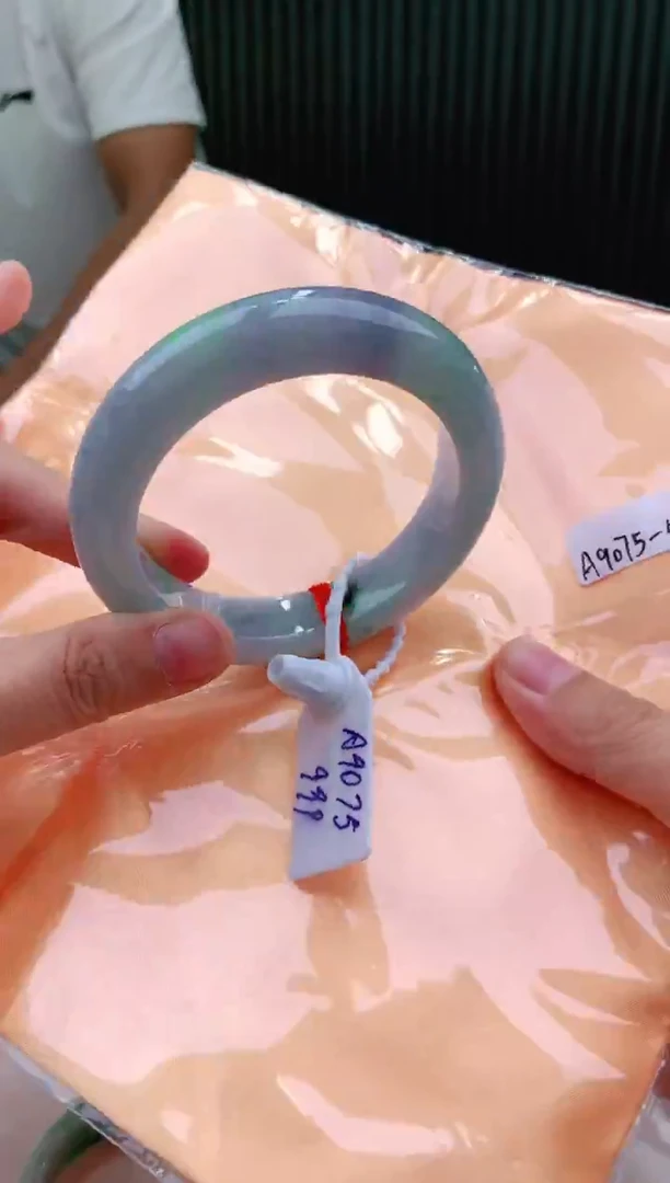 未镶嵌手镯翡翠57