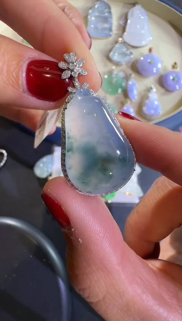 吊坠(不含链)18K金镶嵌翡翠【源头工厂】钻石镶嵌