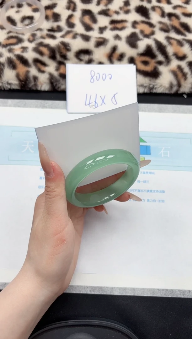 【闪购商品】石英质玉手镯未镶嵌194-60