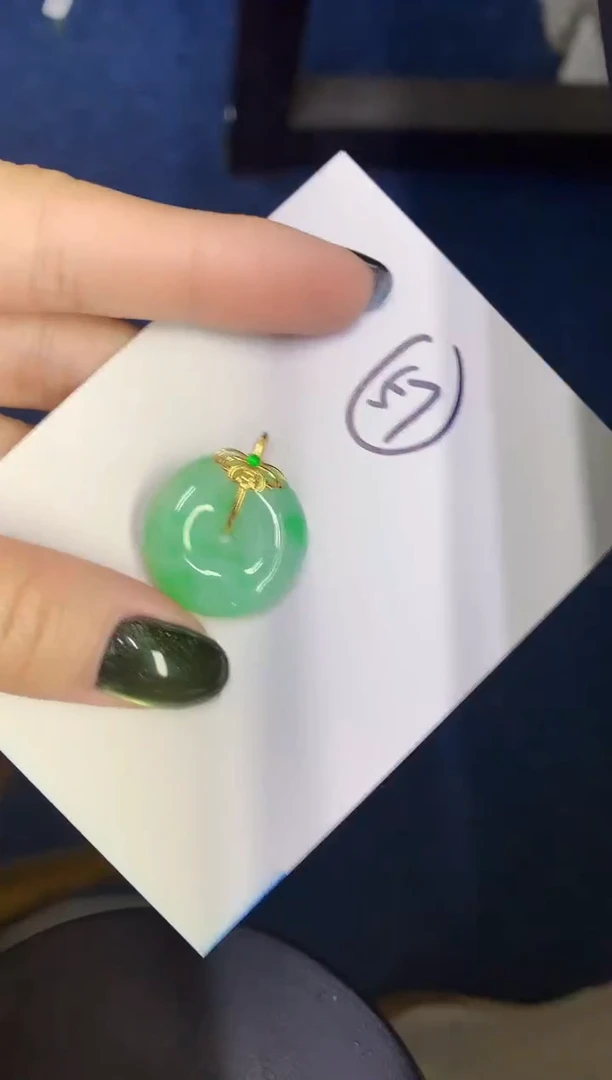 【闪购商品】翡翠颈饰18K金镶嵌00000000000