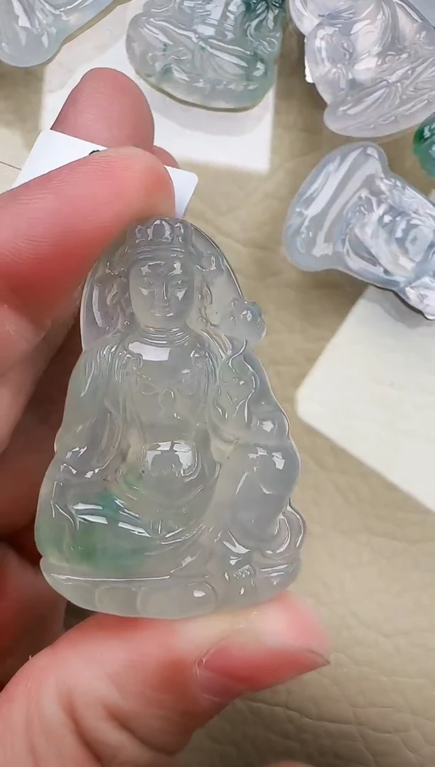 翡翠未镶嵌颈饰缅甸翡翠a货