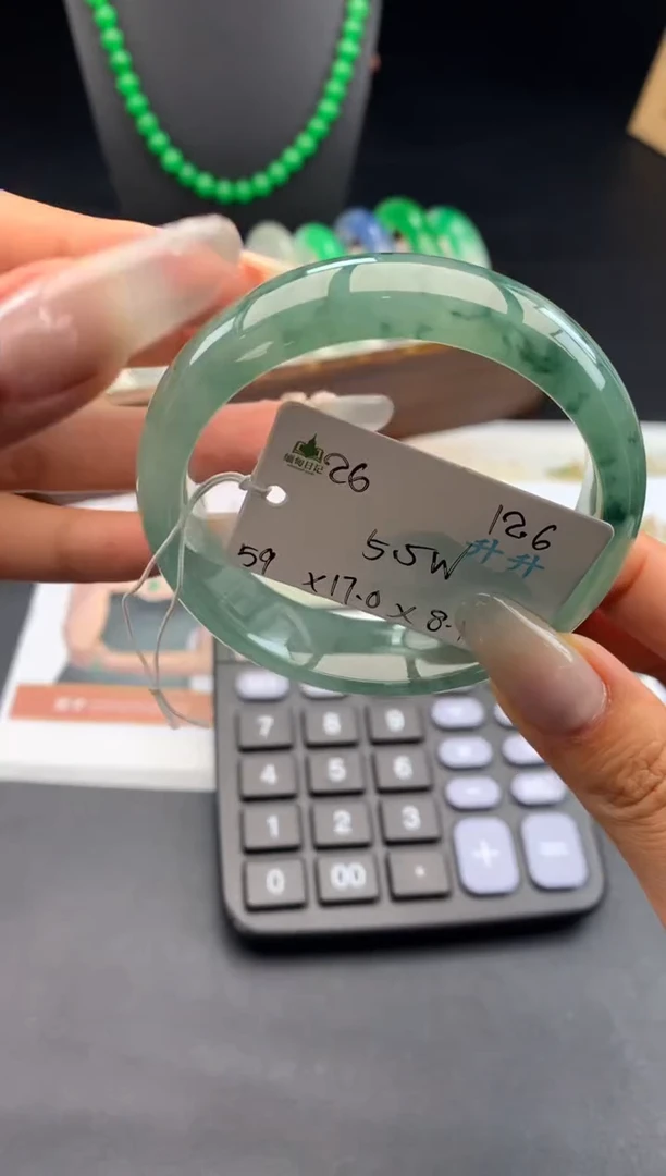 未镶嵌手镯翡翠翡翠自带#送人#，假一赔三