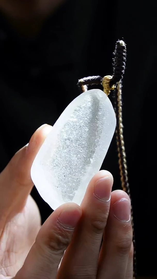 吊坠(赠链)未镶嵌水晶水晶