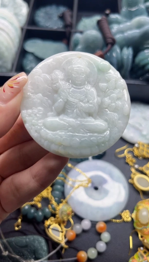 【闪购商品】翡翠颈饰未镶嵌翡翠