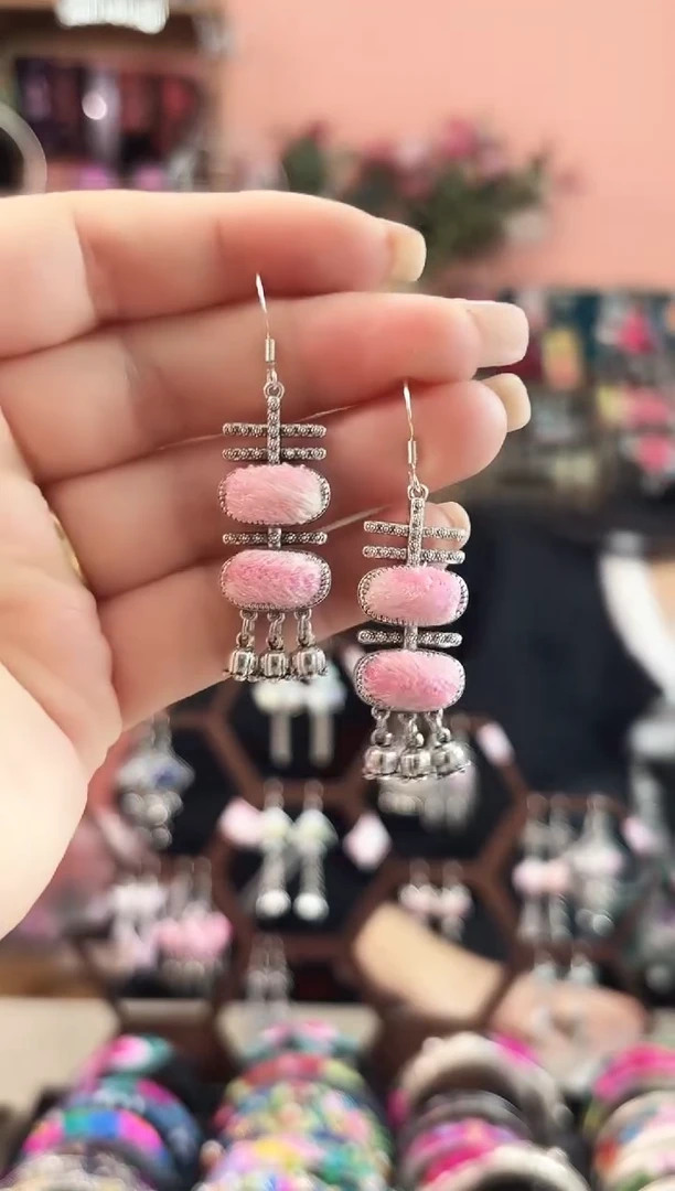 艺枝独绣手工饰品305