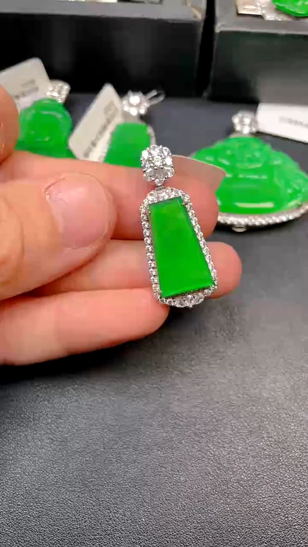 吊坠(不含链)银S925镶嵌翡翠吊坠