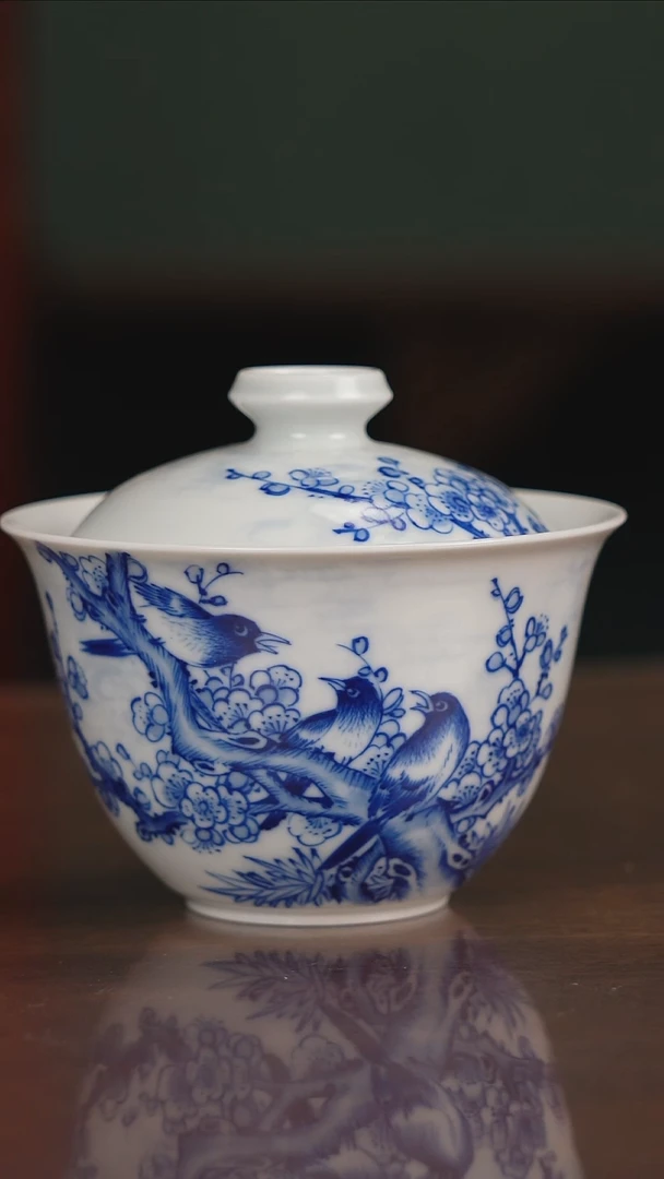 晓月窑青花花鸟盖碗