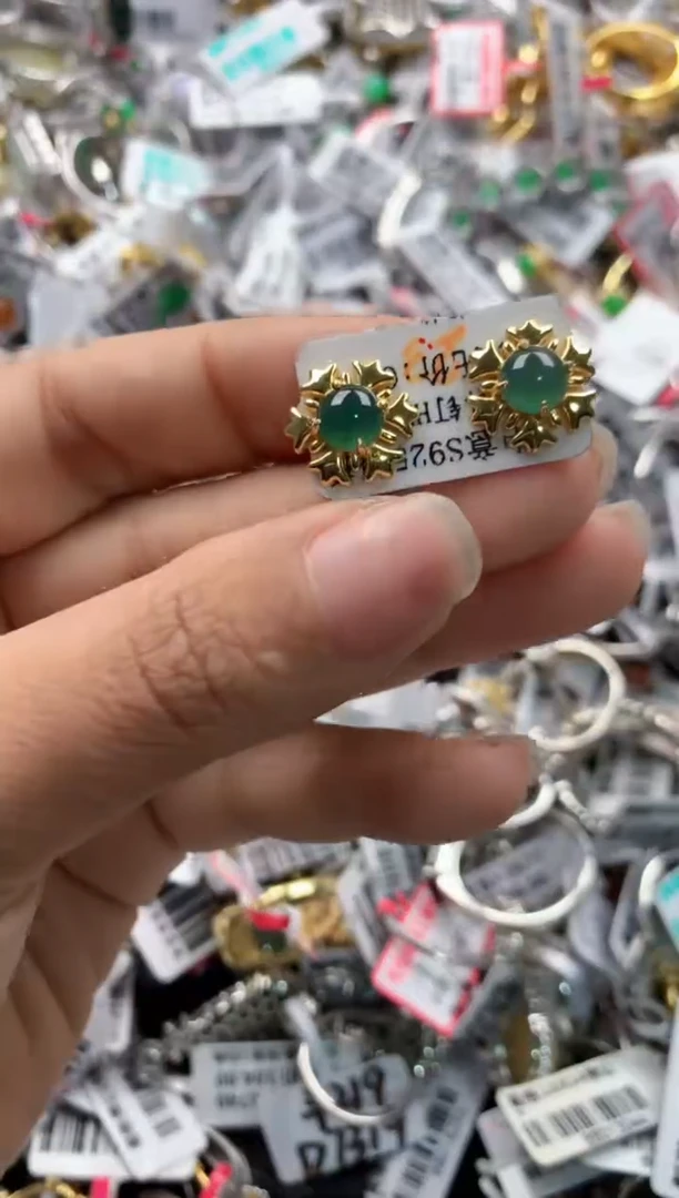 银S925镶嵌戒指翡翠888    7