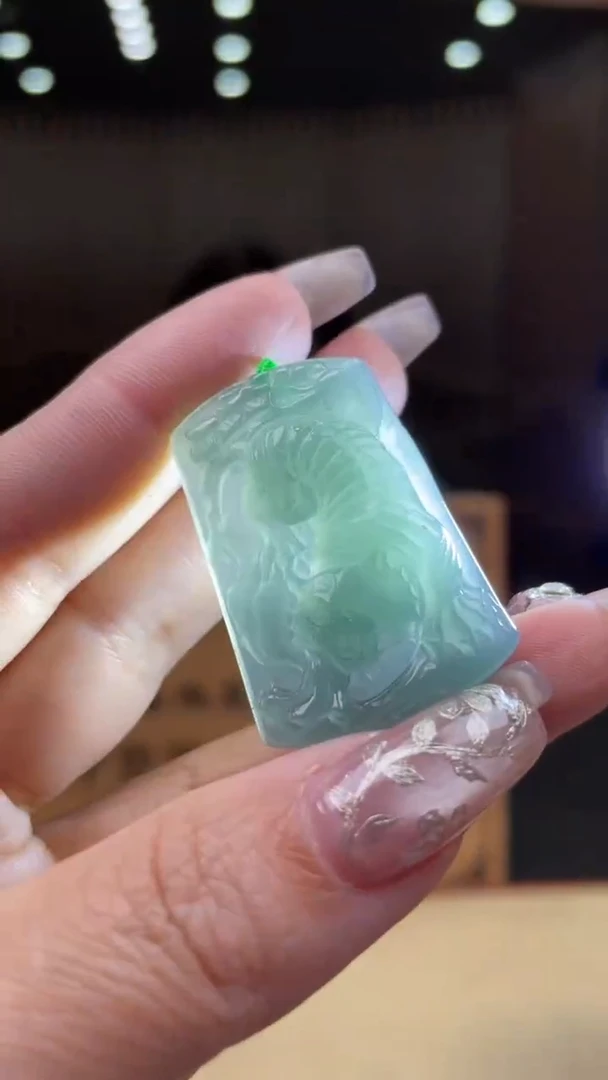 【闪购商品】定制翡翠未镶嵌       *512