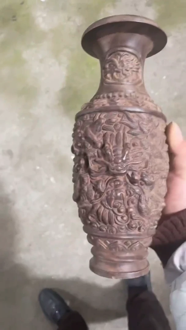 【闪购商品】木木雕新年快乐 香木摆件