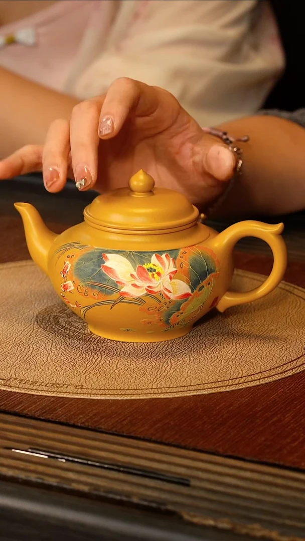 宜兴紫砂YJB 黄金朱泥 笑樱