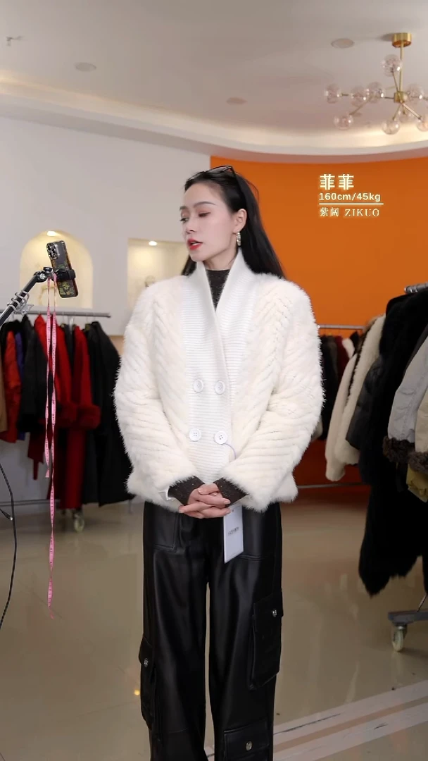 菲菲fay 实时秒杀！编织水貂105斤