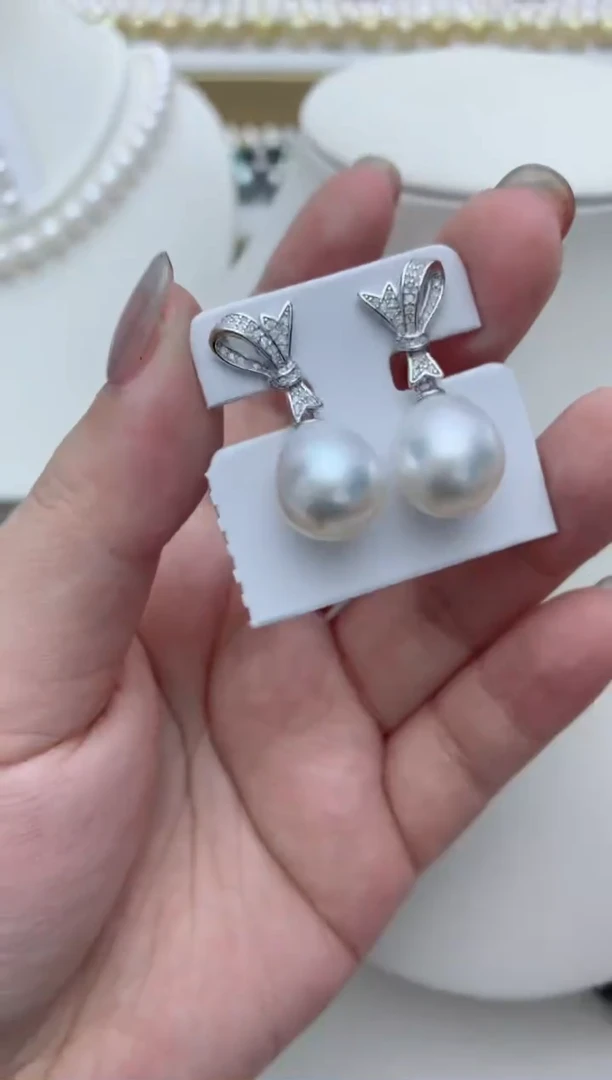 【闪购商品】海水珍珠耳饰银S925镶嵌w82