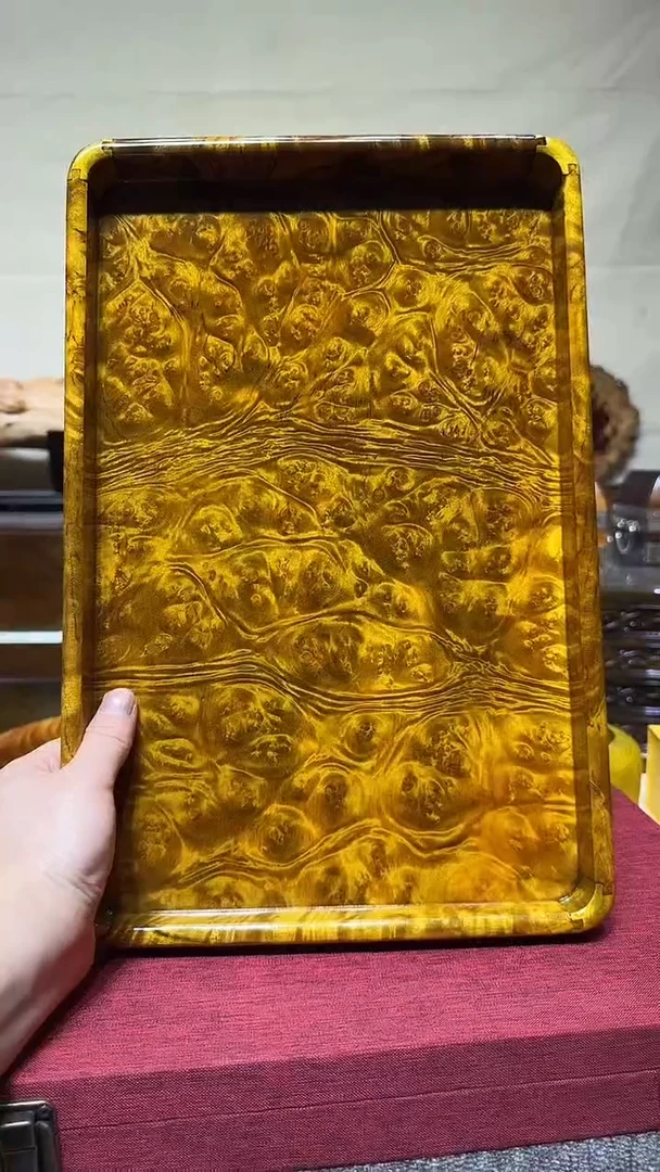 帝王之木：满留疤文承盘 长38.3 宽25.2 高3