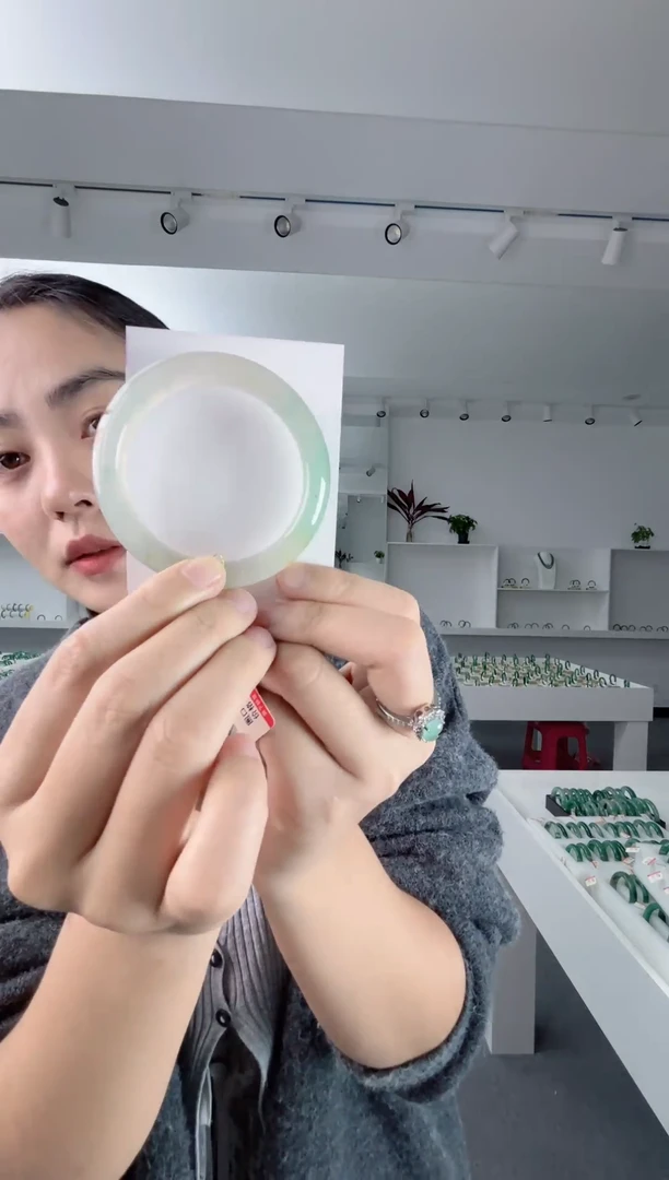 未镶嵌手镯石英质玉202