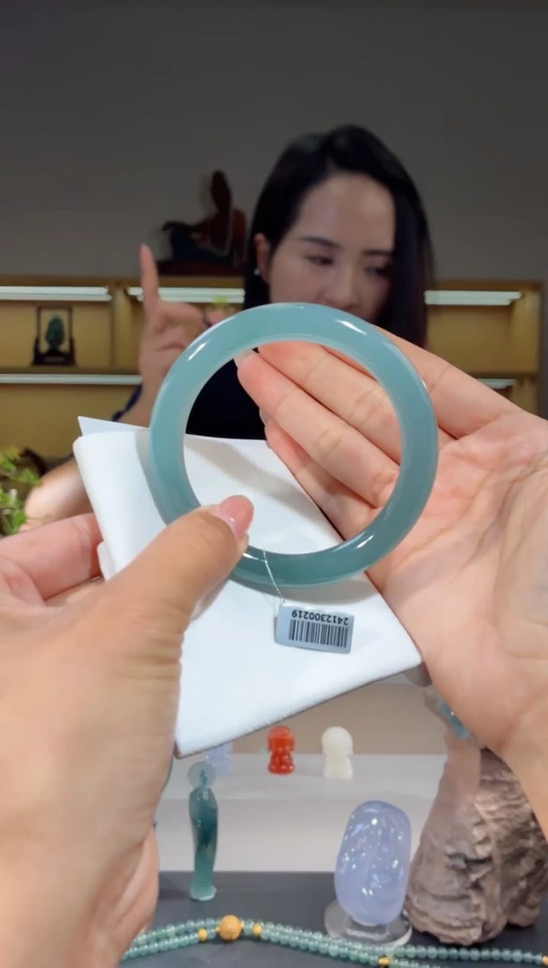 未镶嵌手镯翡翠56圈