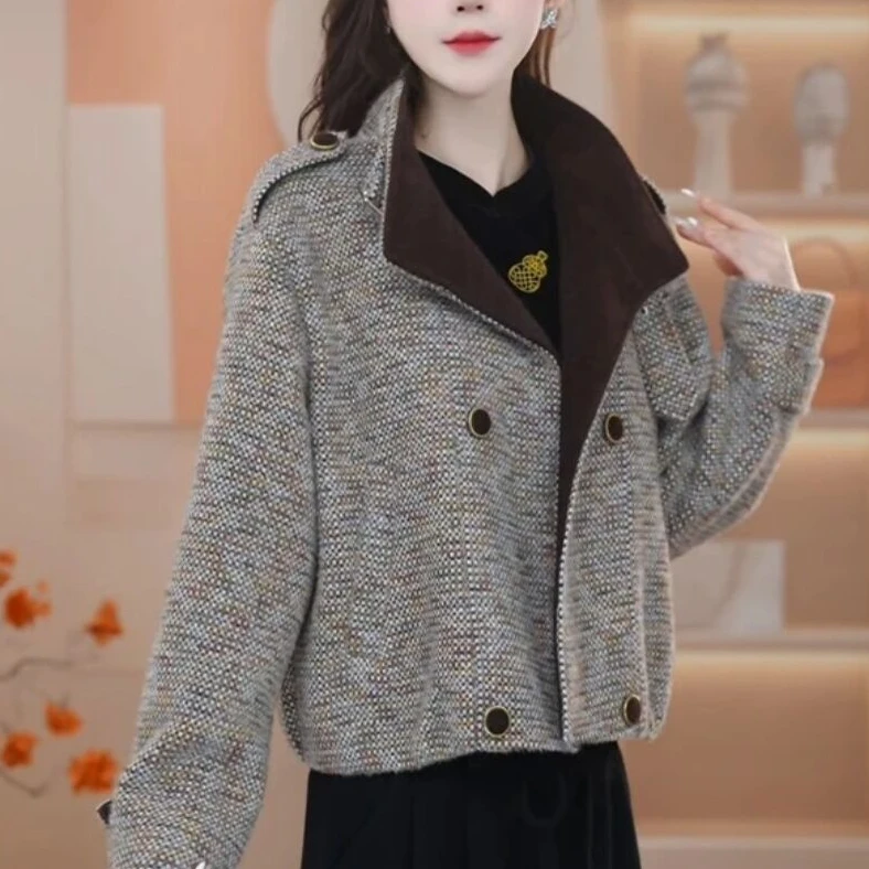 女洋气时尚保暖气质贵妃绒外套秋冬新款妈妈装显瘦遮肉小个子上衣