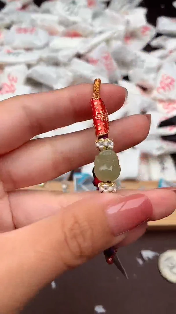 【闪购商品】翡翠手绳未镶嵌一
