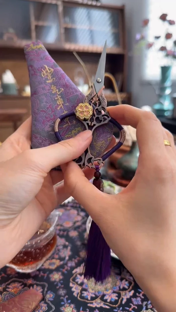 “紫气东来 ”紫色小茶剪1111111111