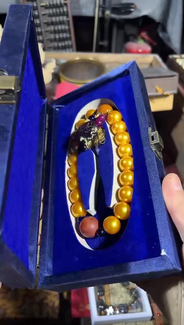 【闪购商品】滴血莲花菩提吊坠1