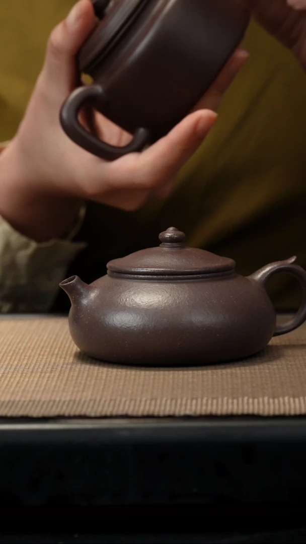 紫砂茶盏清灰紫泥寒江150CC