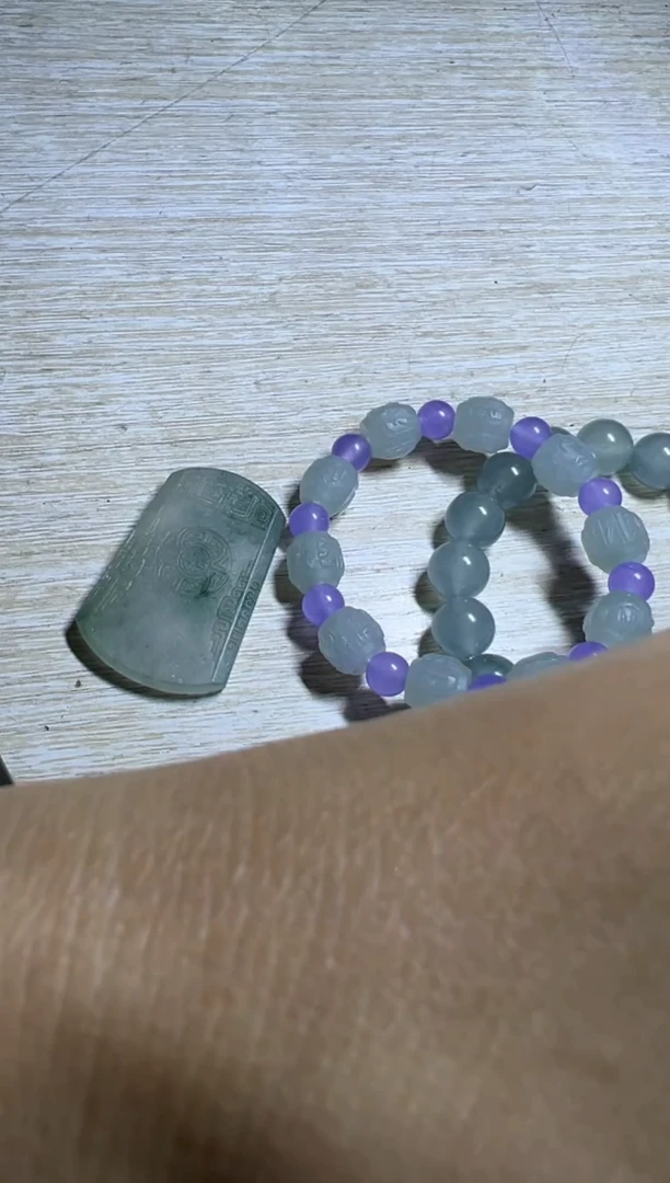 未镶嵌定制翡翠手串