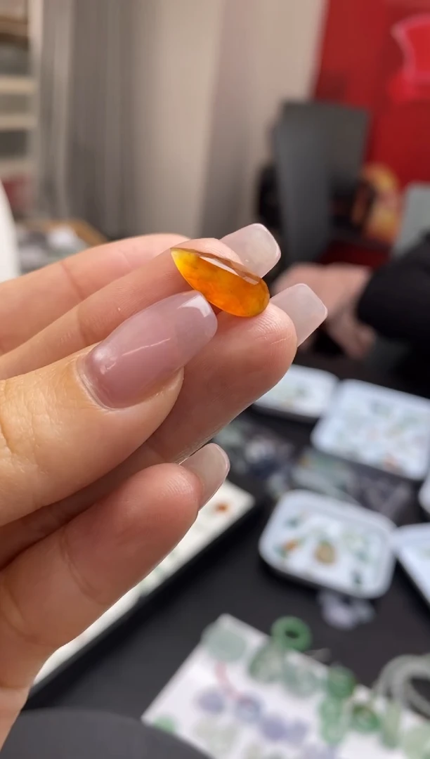 【闪购商品】定制翡翠未镶嵌翡翠毛货~