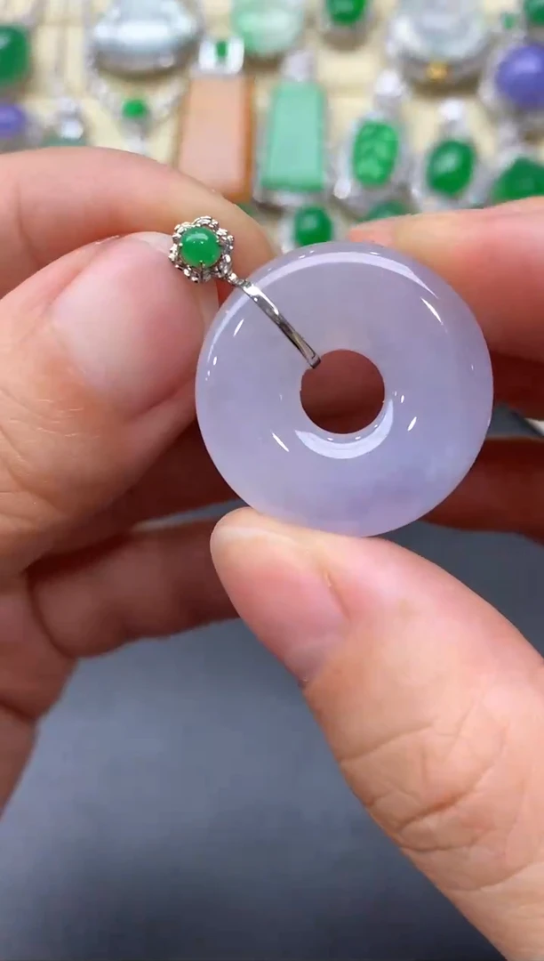 颈饰18K金镶嵌翡翠146-中国好珍宝