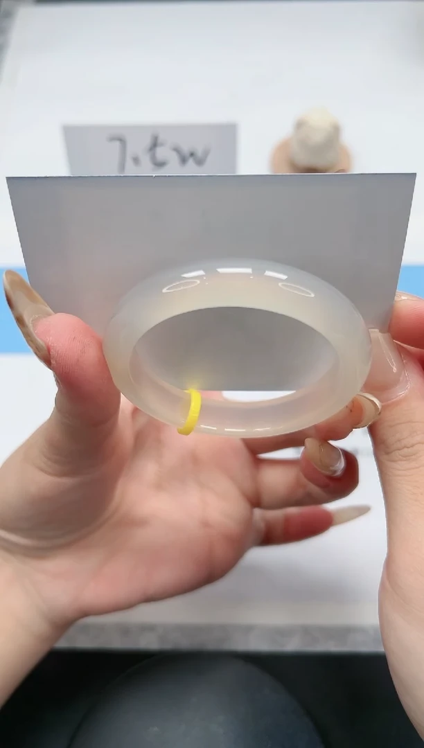 【闪购商品】玛瑙/玉髓手镯未镶嵌257/香槟50.5