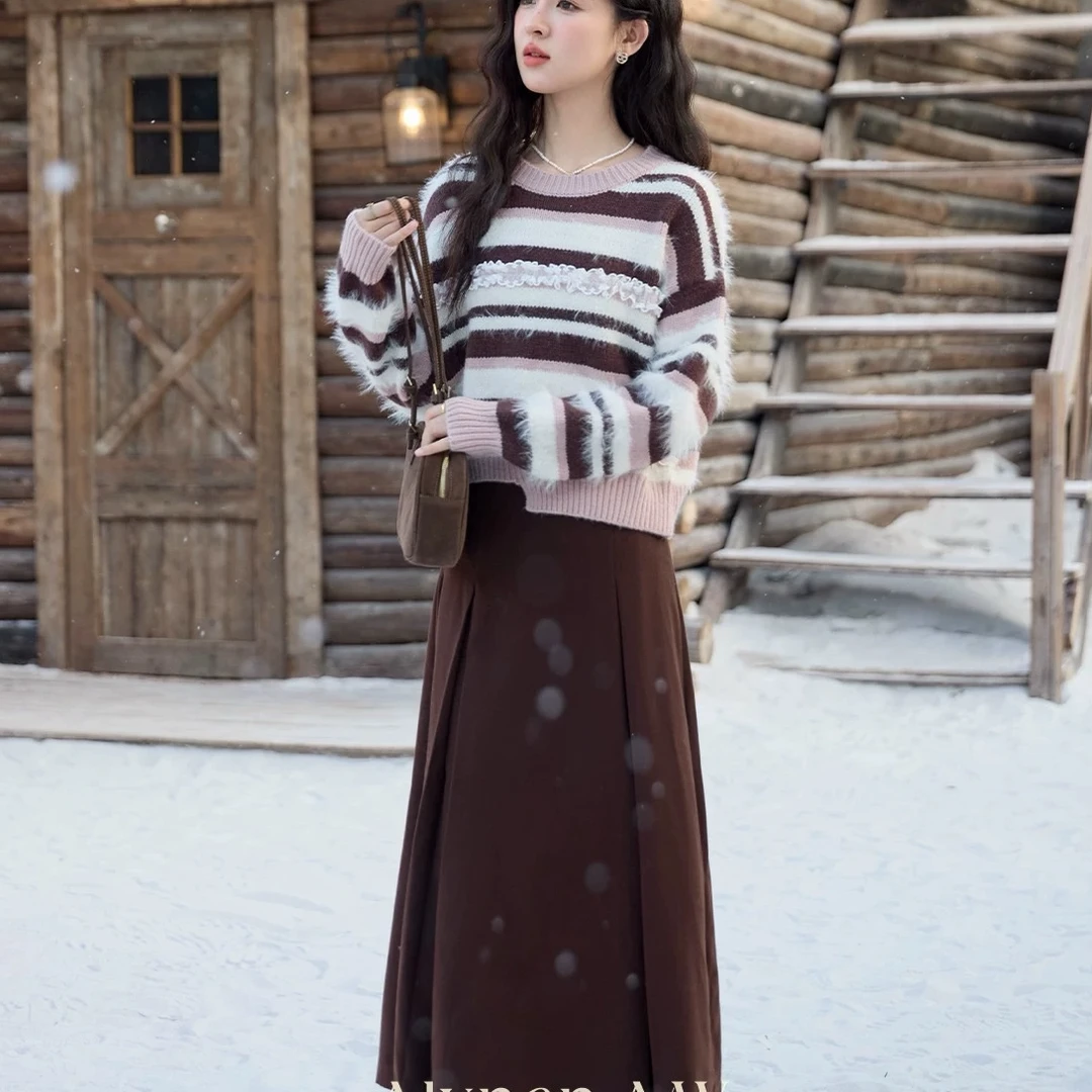 【鹿屿庄】气质条纹圆领毛衣冬季新款保暖上衣523103