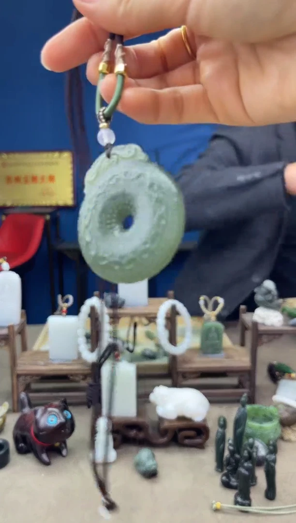 【闪购商品】和田玉颈饰未镶嵌1