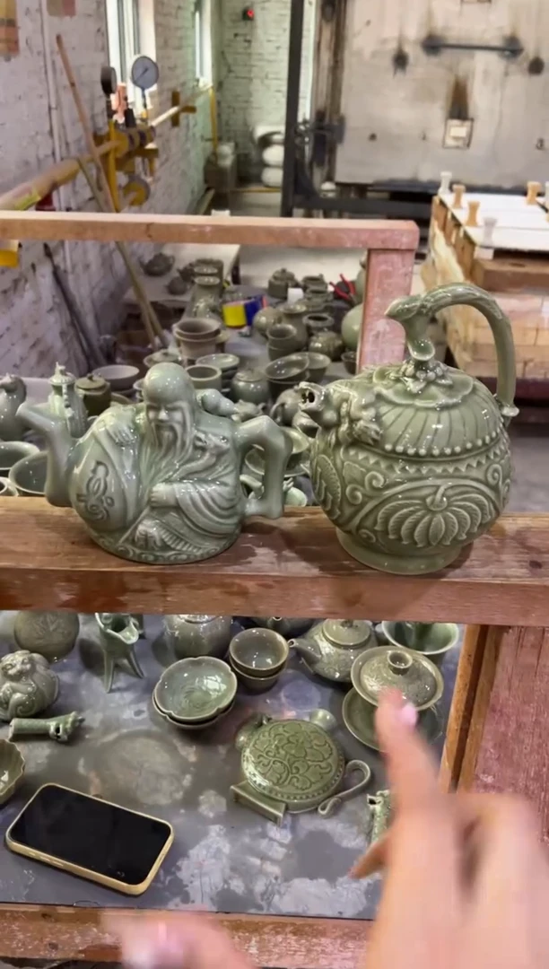 微瑕耀州四绝倒流壶（大）+两心壶