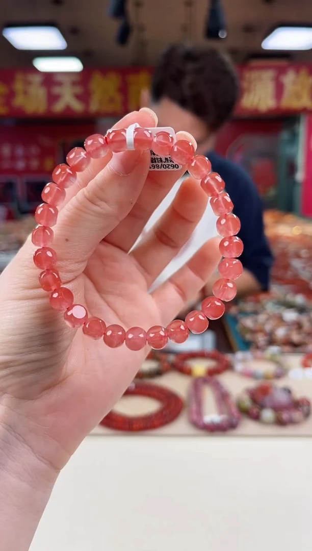 未镶嵌冰红六方手串南红玛瑙（多样式发其一）