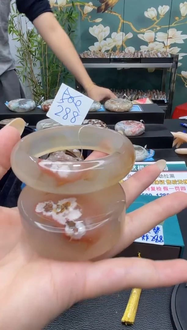 未镶嵌手镯石英质玉C88(59圈赠送镯心)