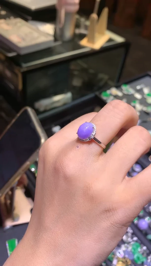 【闪购商品】翡翠吊坠(不含链)18K金镶嵌戒指
