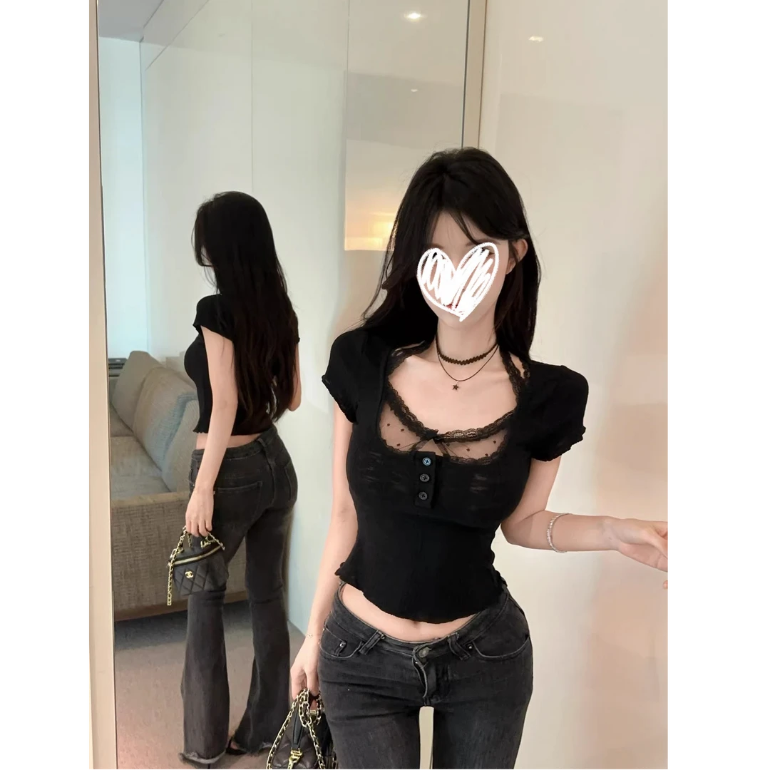 韩系辣妹挂脖蕾丝拼接短袖T恤女2025夏季新款别致绝美修身小上衣