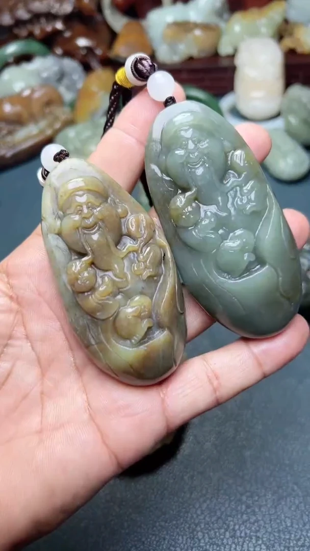 和田玉未镶嵌把件2