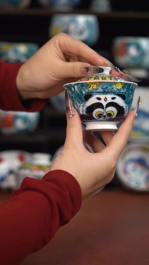 昨明熊猫小二才（清仓福利）