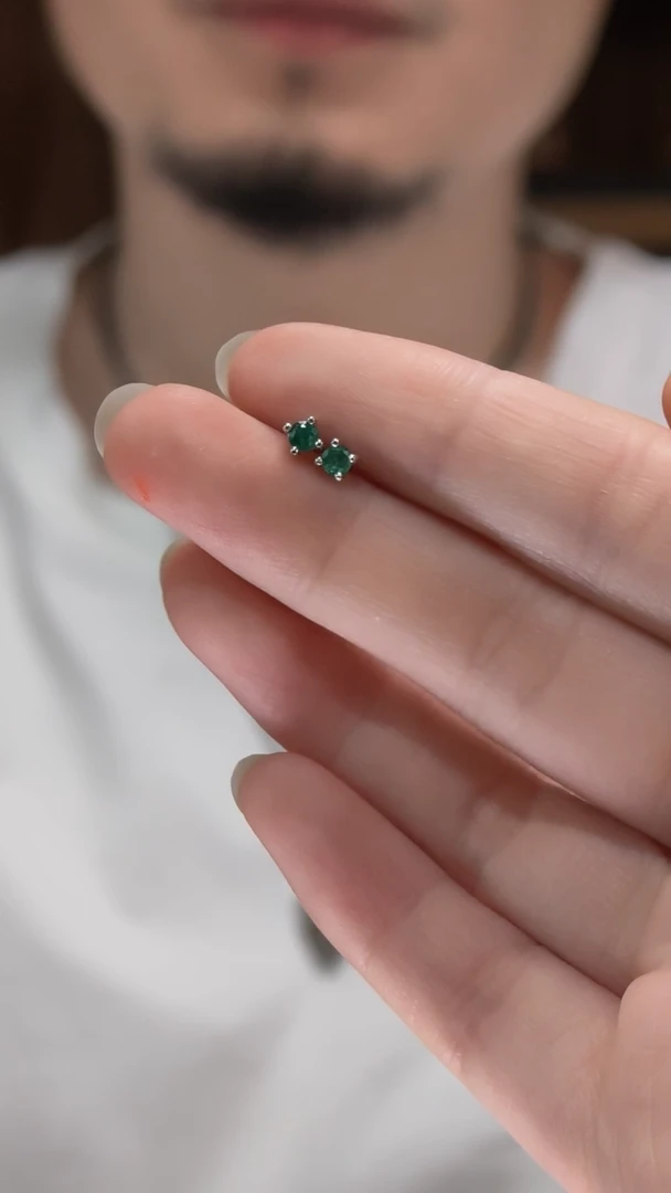 耳钉银S925镶嵌祖母绿S925银祖母绿耳钉CBGF