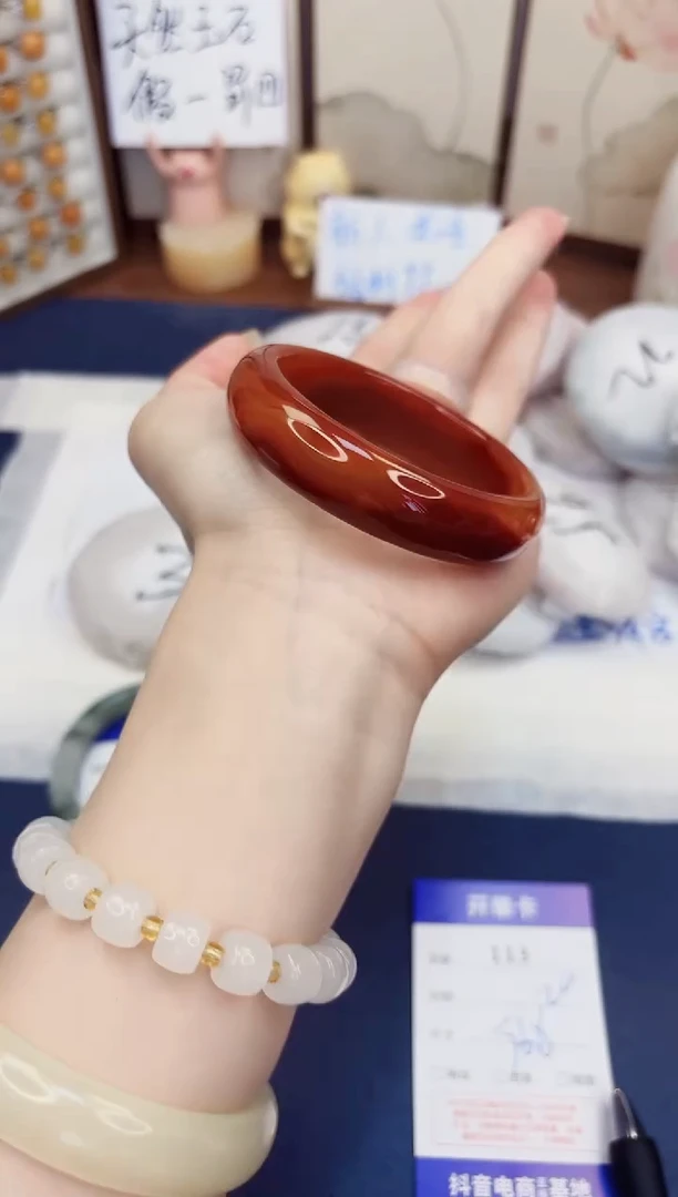 石英质玉手镯未镶嵌113-玛瑙-圈口56